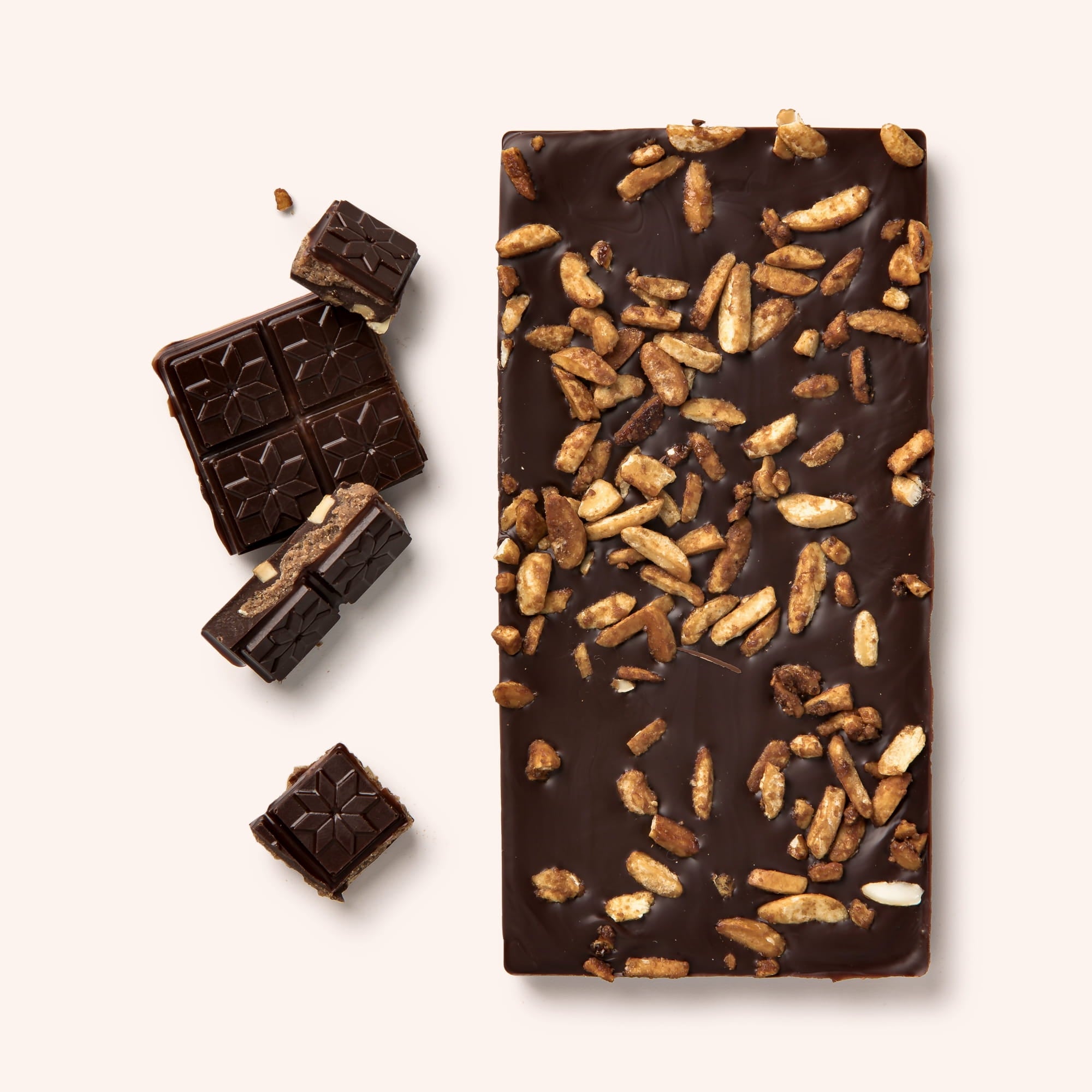 Chocolate bar Dark salted sanded almond praline bar